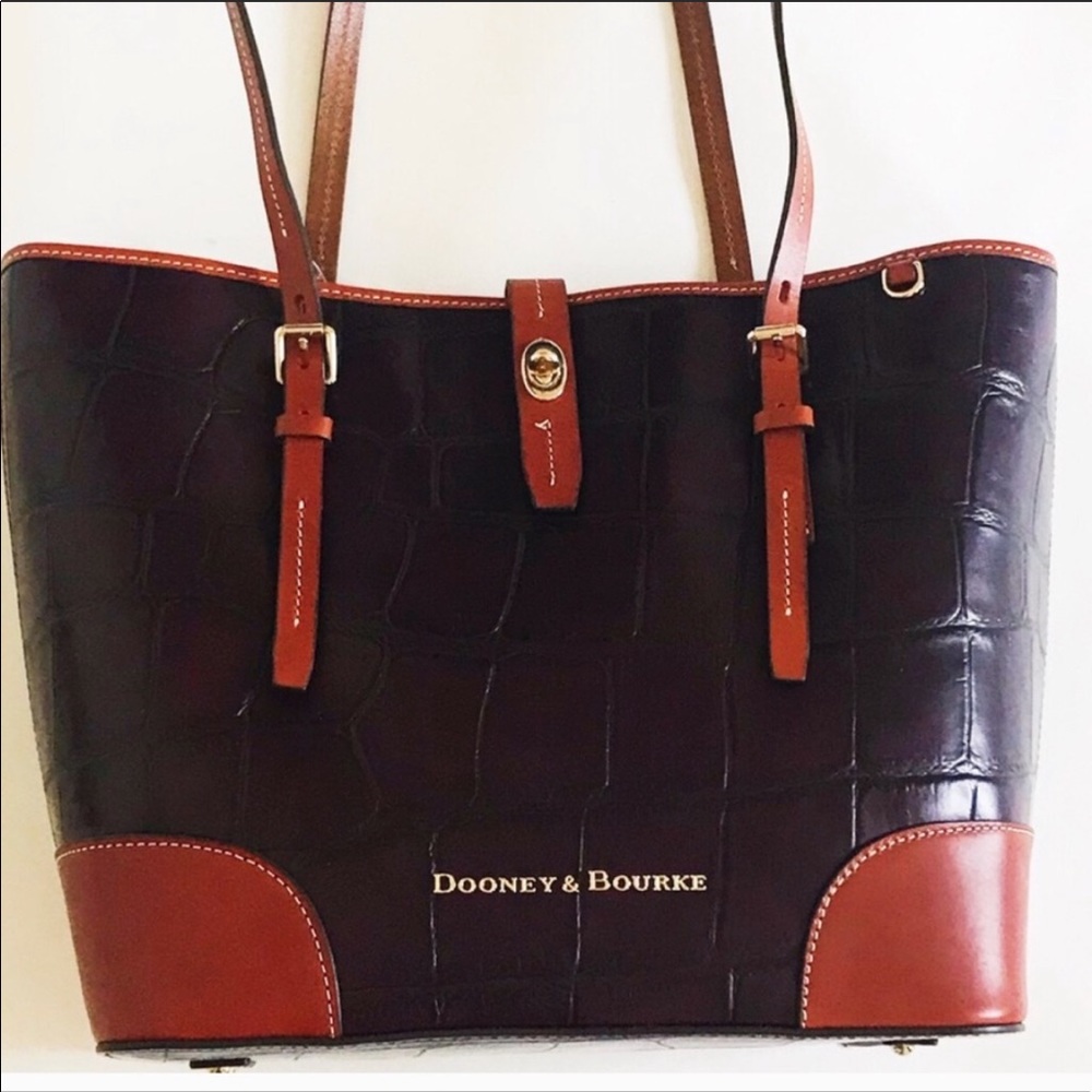 🌹Dooney & Bourke Large Satchel Bag🌹 - Picture 1 of 6